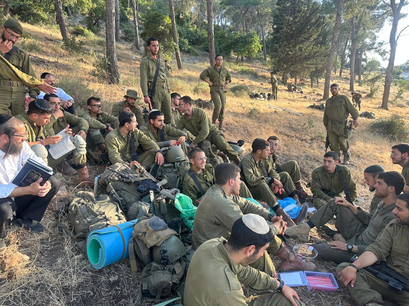 סיום מסכת ועלייה לגדוד